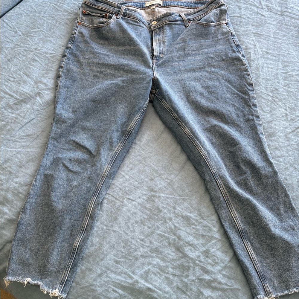 A&F the skinny highrise curve love skinny jeans size 34 plus